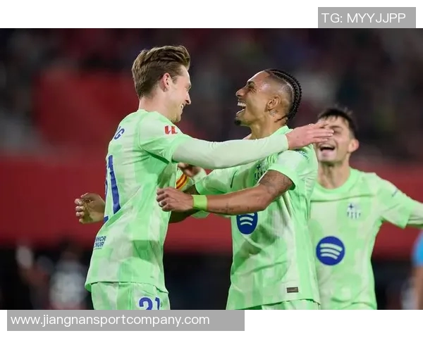 巴萨冬窗不引援拉波尔塔透露特狮或将离队消息 巴萨冬窗不引援拉波尔塔透露特狮或将离队消息