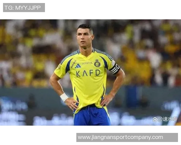 前利雅得胜利主帅卡斯特罗加盟格雷米奥C罗在评论区送上祝贺