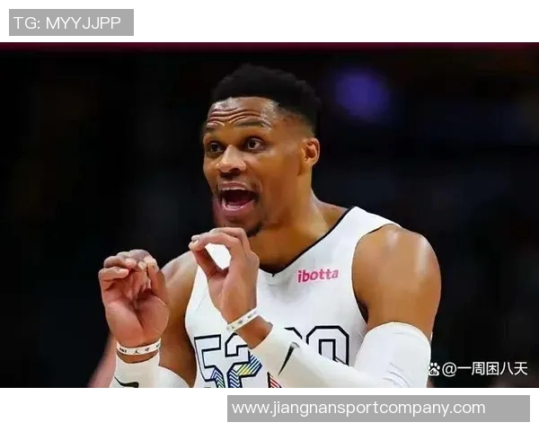 阿泰点评湖人阵容变化威少沦为角色球员而韦德浓眉仍是二当家 阿泰点评湖人阵容变化威少沦为角色球员而韦德浓眉仍是二当家