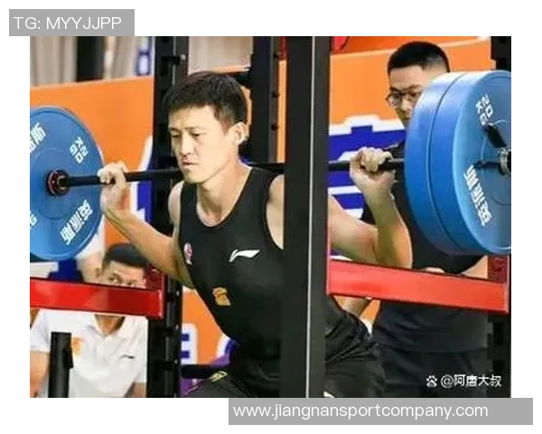 四川教练组集体罢工球员自发训练并将于周五前往青岛体测