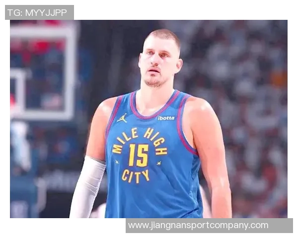 约基奇赛季前14场创历史中锋记录400分150板150助成就辉煌