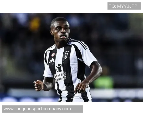 卡卢卢回忆托尼帕克劝留里昂并谈尤文心结与追随历程