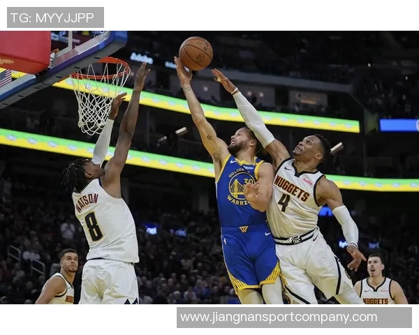 余华分析威少现状与库里关系若无库里威少仍可赚五千万