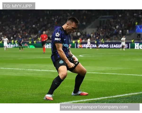 米兰希望卡马达回归接管伤情莱切拒绝放人引发关注