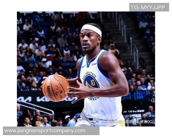 巴特勒半场表现抢眼10投5中斩获17分4篮板5助攻展现全能实力