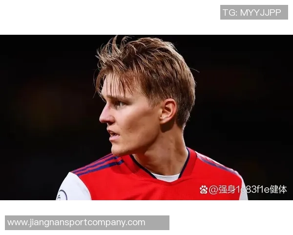 德转发布法甲球队身价榜巴黎居首119亿欧第二到第五总和达129亿